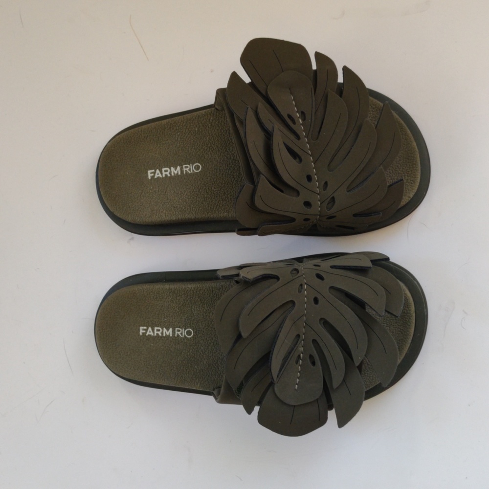 Green Monstera Slide Sandal